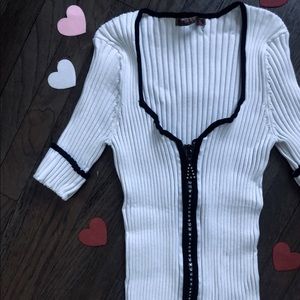 Belledini Sweater top size lg